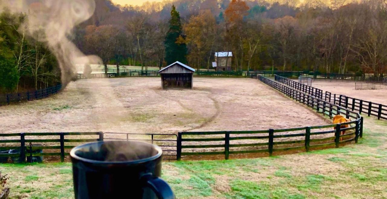 Full Circle Farm Inn Франклин Экстерьер фото