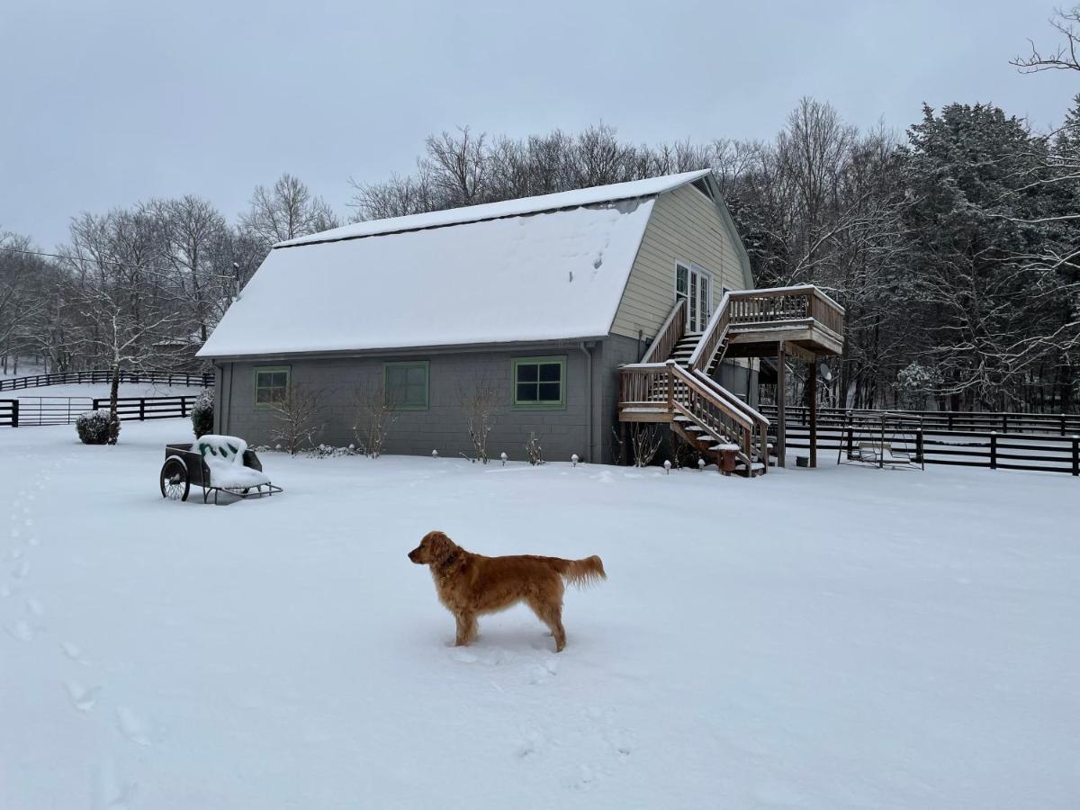 Full Circle Farm Inn Франклин Экстерьер фото